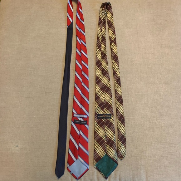 TOMMY HILFIGER bundle of ties - Picture 2 of 3
